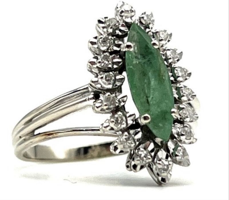 Inel cu smarald natural