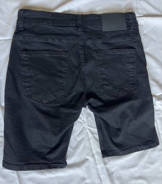 ЧИСТО НОВИ мъжки къси дънки/размер:32