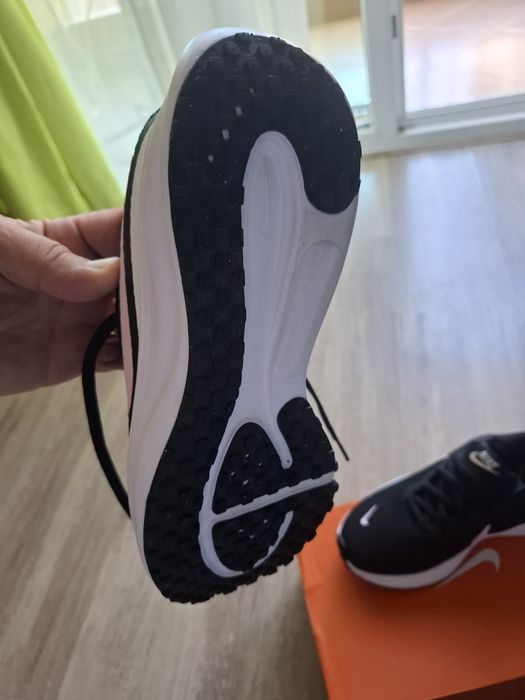 Дамски Маратонки NIKE