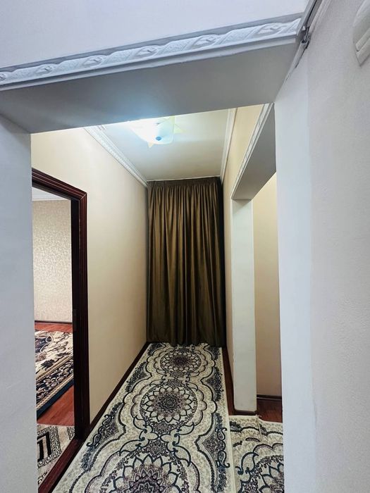 Sergeli 7 dan 2 xonali dom ijaraga