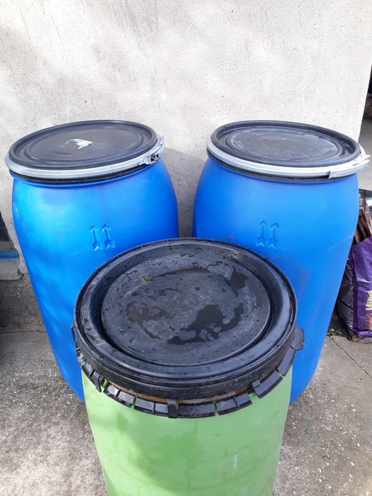 Пластмасови бидони 120 и 150 литра с капаци
