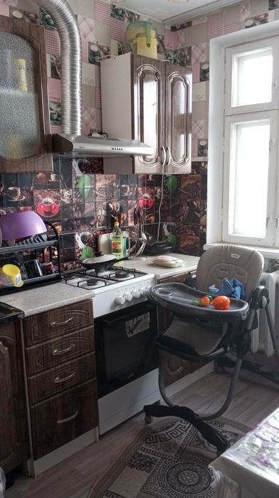 Продам 2 комнатную квартиру
