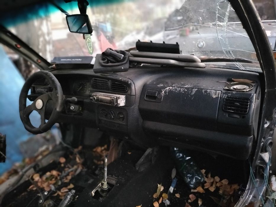 Продам крыло левое Volkswagen Vento