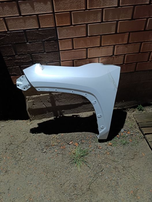 Крылов бампер капот