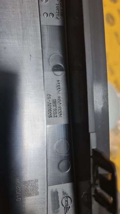 Capac radar distronic acc Mini JCW u25 Countryman 5A076F7 flag design