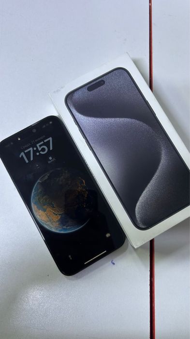 Iphone 15 pro max черный цвет