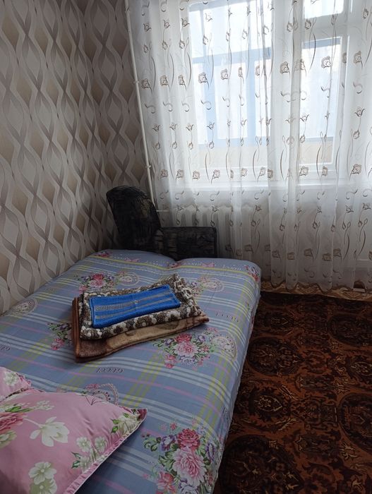 Сдам 2х комн квартиру
