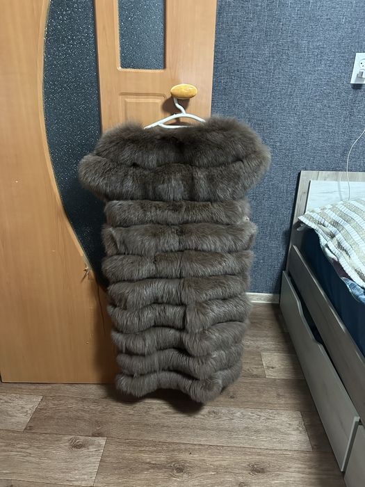 Меховой жилет  Песец