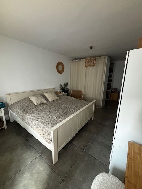 Продава се Тристаен апартамент в Бургас, Меден рудник - зона В - 90 кв.м за 1667 €/кв.м - Снимка #15