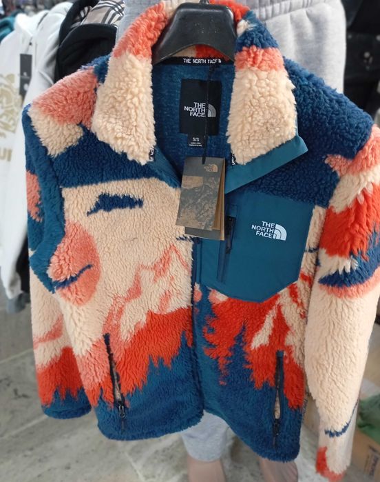 The North Face, Унисекс модерно яке