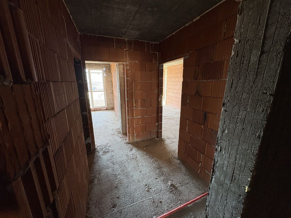 Двустаен Апартамент 74кв.м. с Акт 14, кв. Южен