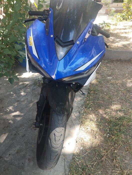 Yamaha R3 срочно 400 куб