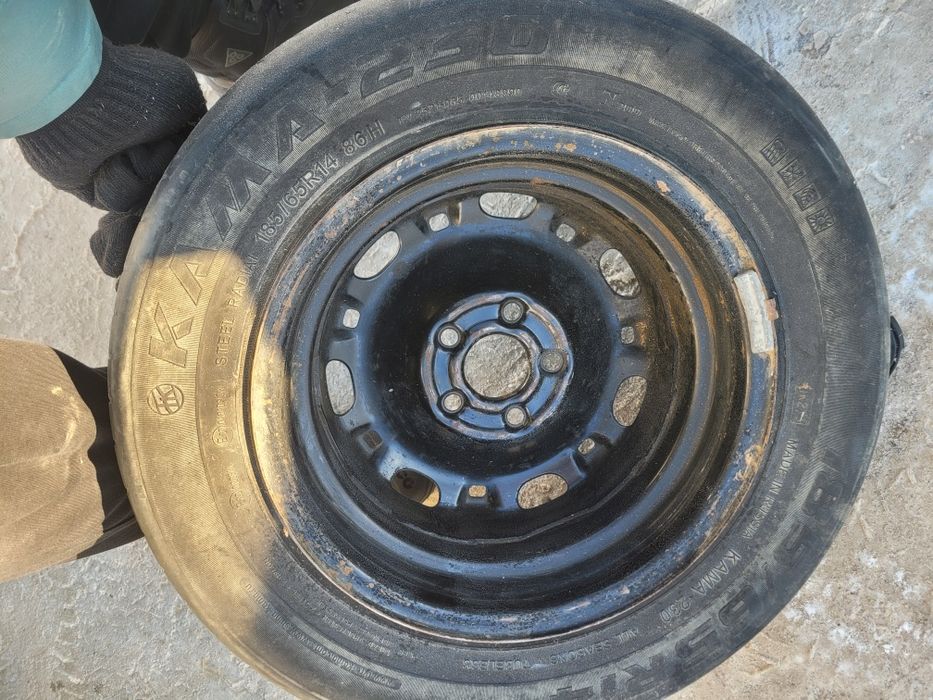 Продам запаску на 14