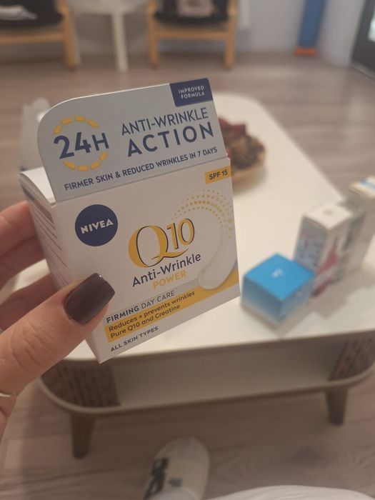 Nivea ,set 2 creme, de noapte si de zi,noi.