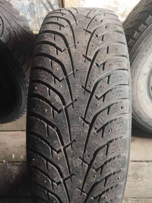 Шины зимние шипованные