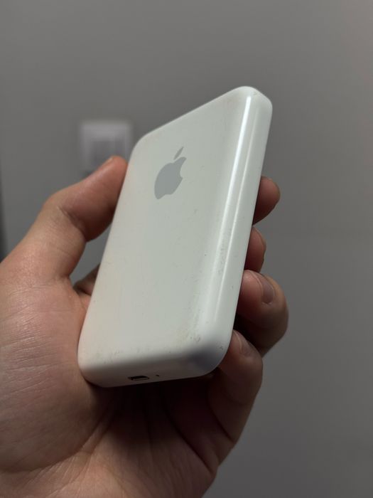 Apple magsafe Battery pack