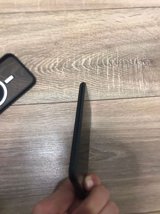 Айфон хр 128гб ориг