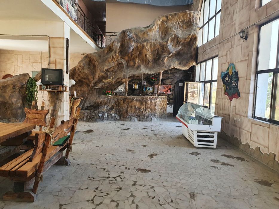 Бизнес комплекс ижарага берилади