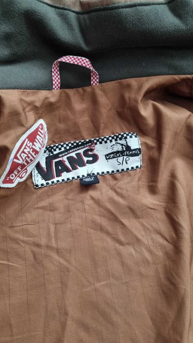 Дамско дки яке и долнище Vans