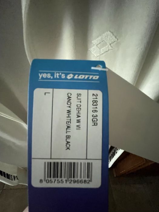 Lotto бяло дамско спортно горнище-суичър