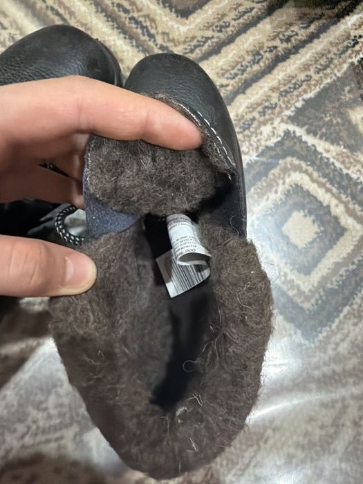 Продается зимный спец ботинка