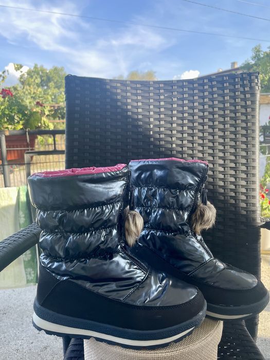 Детски ботушки Skechers и LC Wailiki