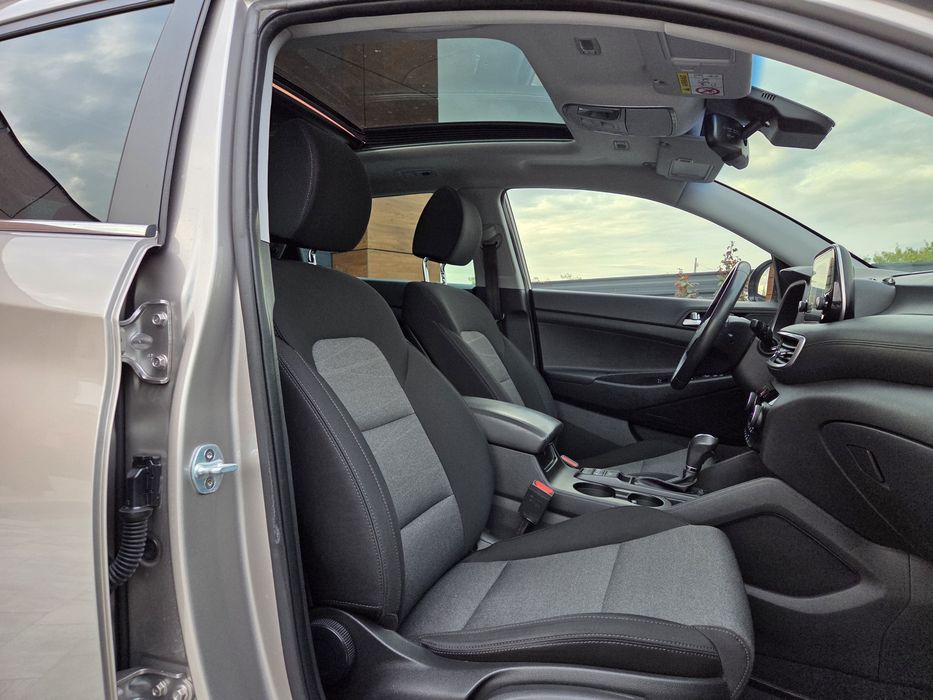 HYUNDAI TUCSON / Facelift  / 1.6 Diesel  Euro 6  / Panoramic