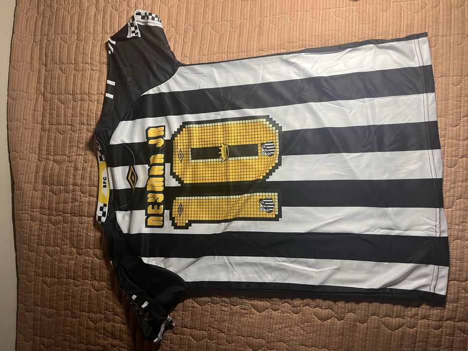 Продам футболку santos, neymar