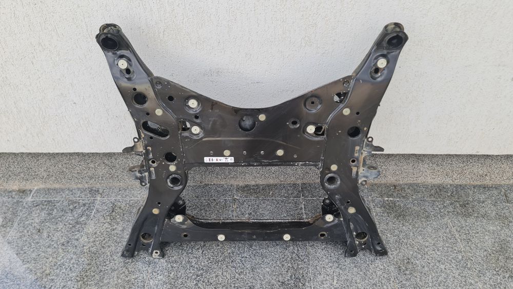 Punte fata cadru motor BMW X3 G01 X4 G02 X DRIVE 4X4 6891262 20D 30D 40D