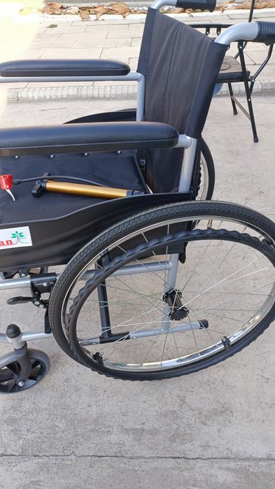 Кресло инвалидное