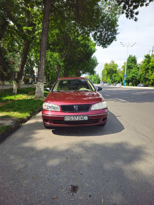 Ниссан санни 2005 г.в.