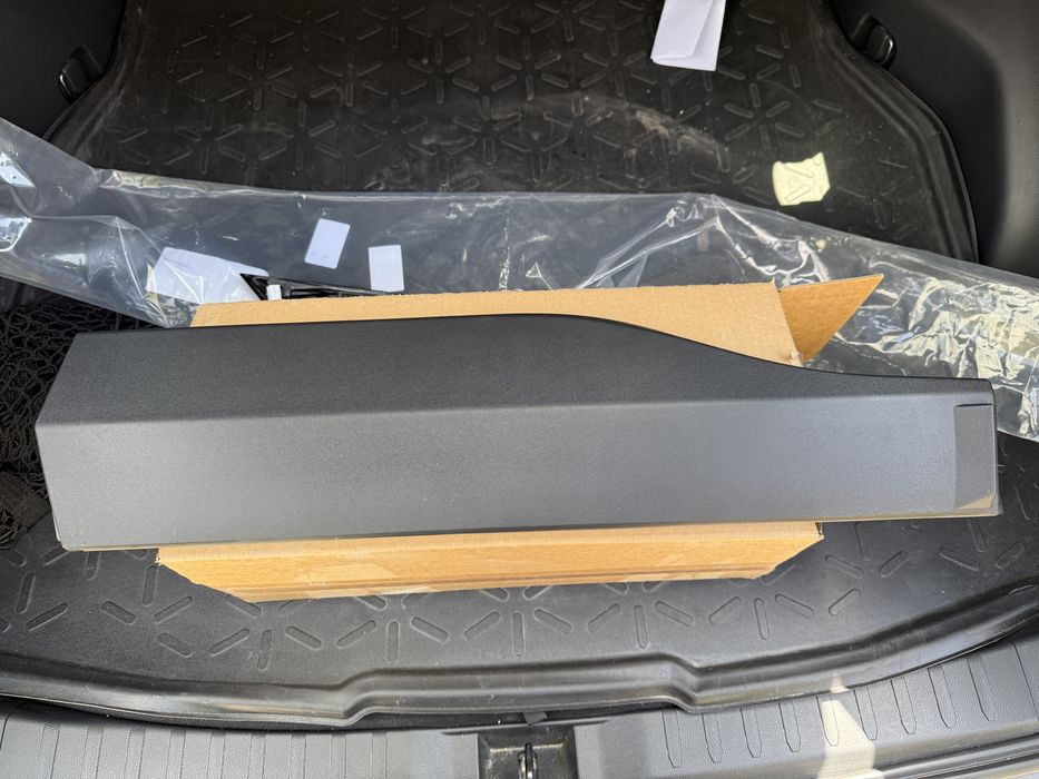 Молдинг на  Toyota рав4,2022 года