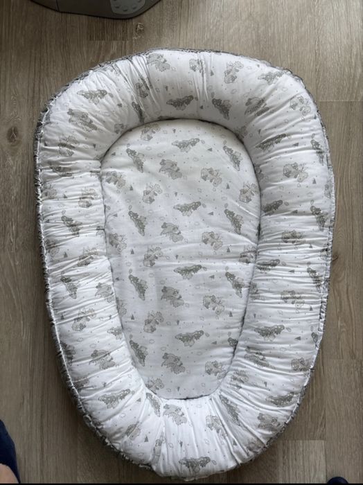 Baby nest pentru nou nascut