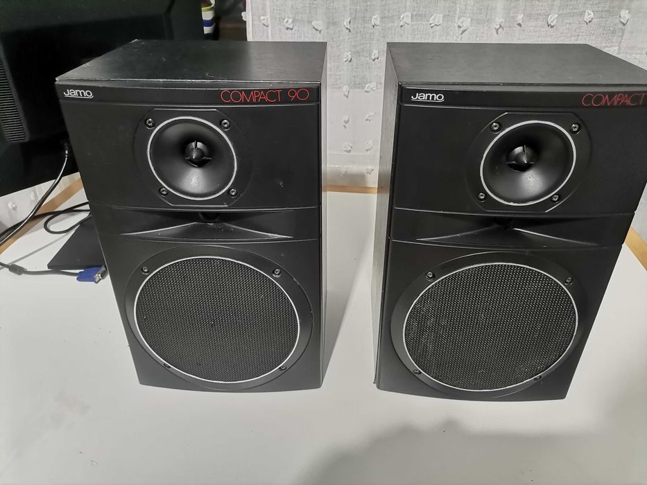 Muzica JAMO Compact 90A, Marantz PM 50