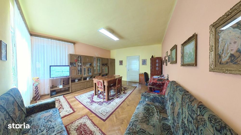 Vila tip Duplex in centrul istoric Brasov, cu 70% din terenul de 900mp