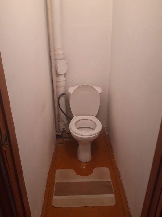 Продам квартиру. В 11 микрорайоне