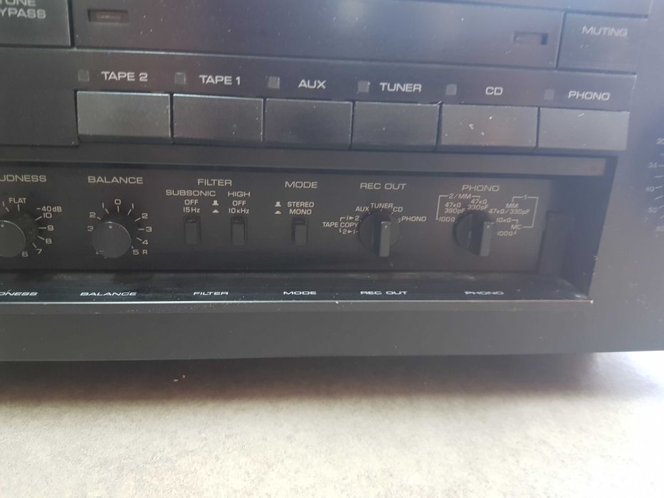 Yamaha A-1020 stereo amplifier