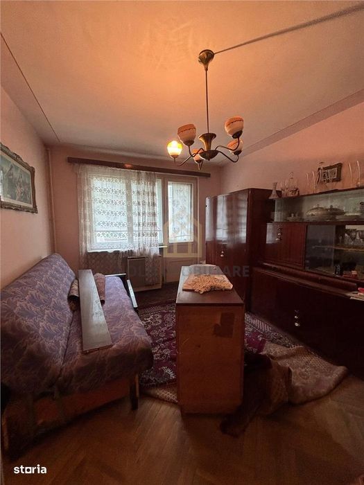 Apartament 2 camere de vanzare — fotografia 1