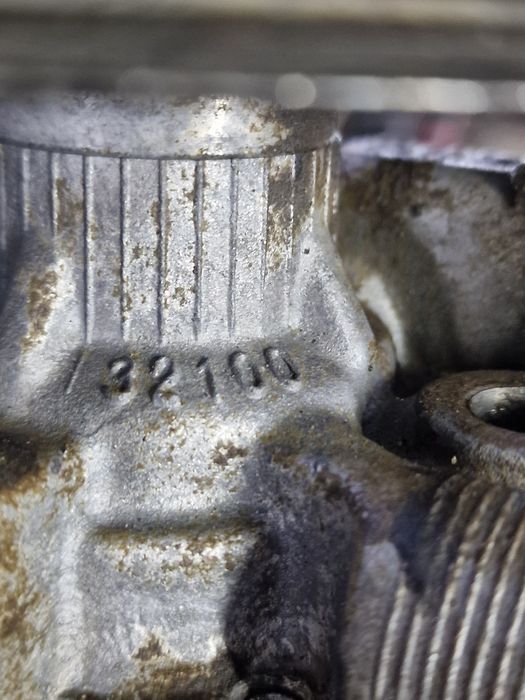 Насос Гура Камри 40