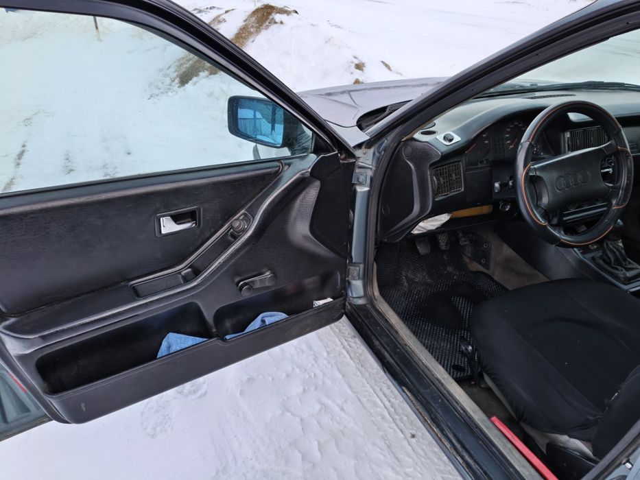 Продам Audi 80 1990