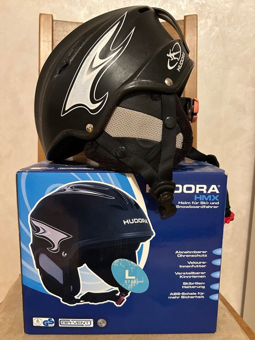 Cască , ochelari de ski