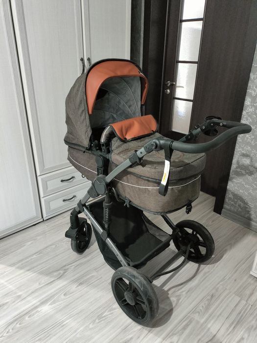 Продам коляску в отличном состоянии