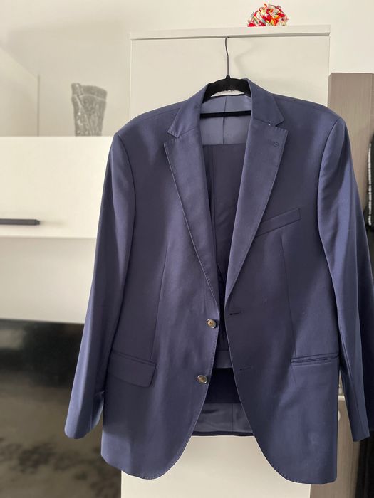 Costum de barbati calitate buna