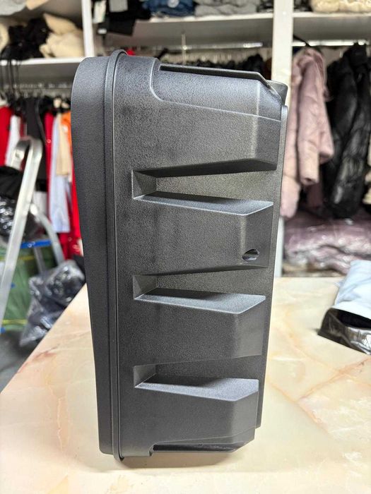 Boxă Portabilă Activă QL 8", Putere 2000W PMPO, Bluetooth, Nou sigilat