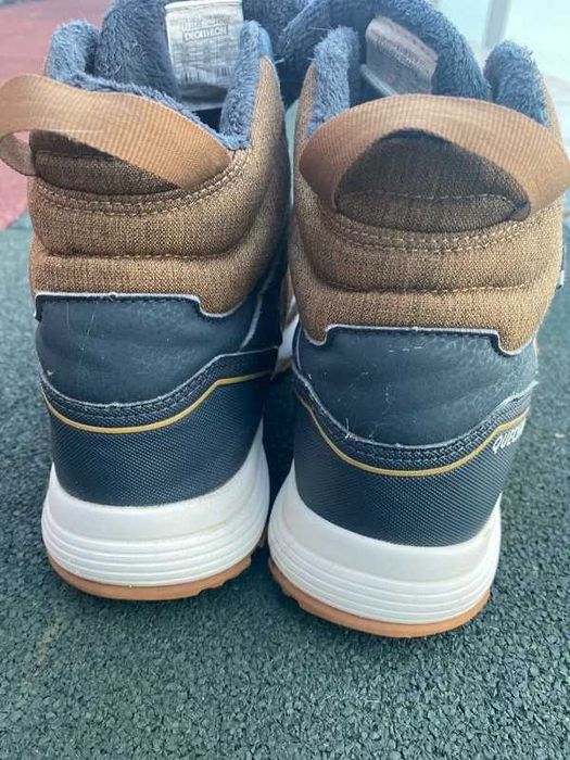 Ghete Quechua Decathlon mărimea 42