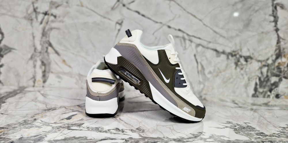 Последни размери мъжки спортни обувки