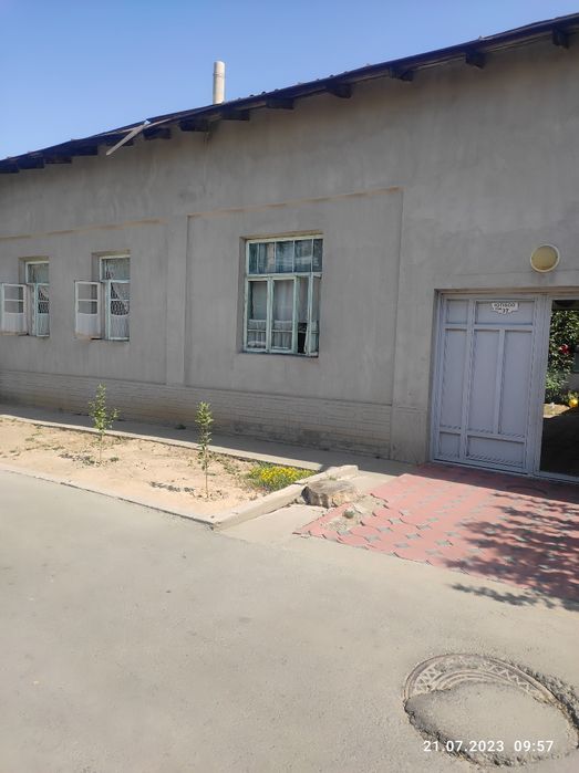 Uy sotiladi mevazorda