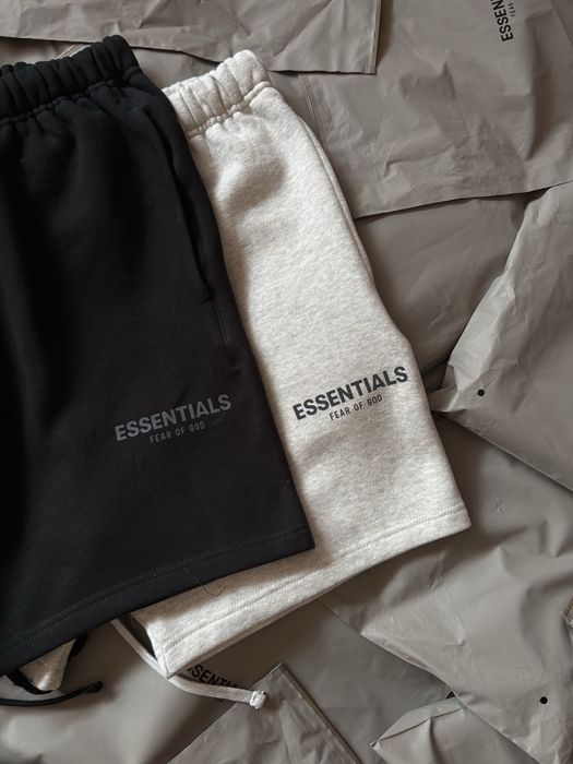 Essentials Shorts (Черни и Сиви)