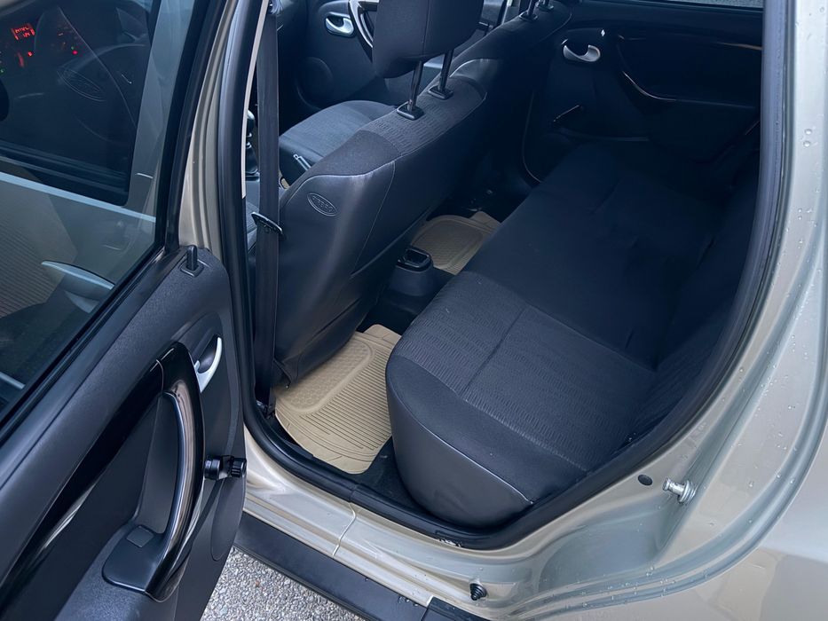 Dacia Duster 2011, 1.5dci 110cp 6+1trepte