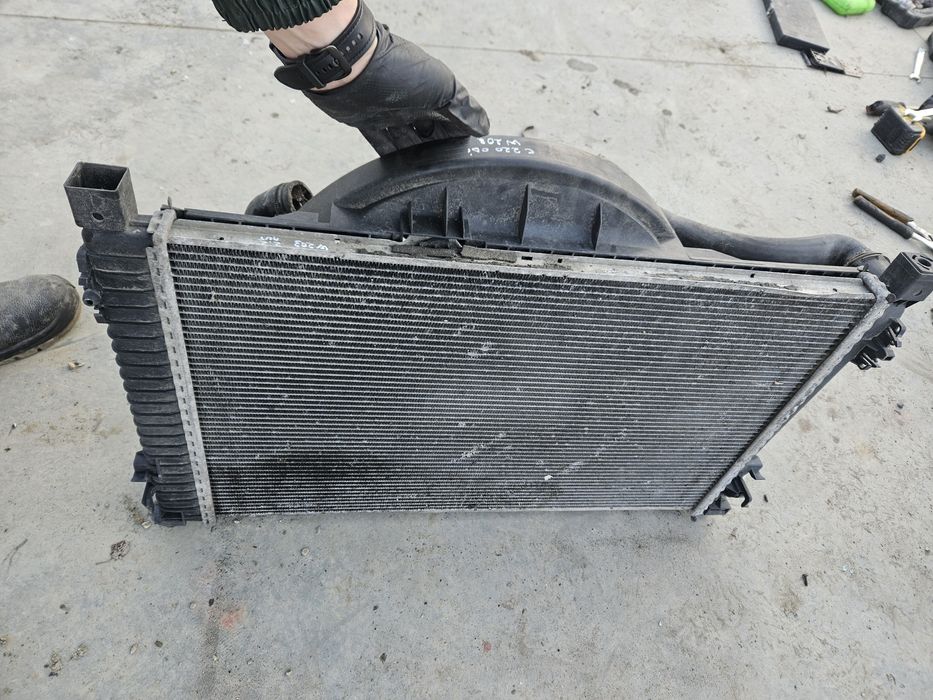 Ventilator Mercedes C Class 2005 Radiator Mercedes C Class 2005 W203